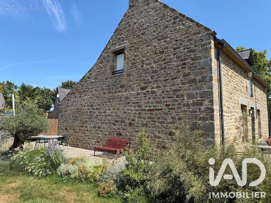 Maison 122 m² à Cancale  - photo 8