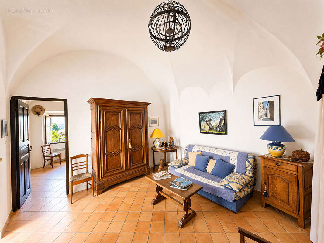 Appartement à SPELONCATO