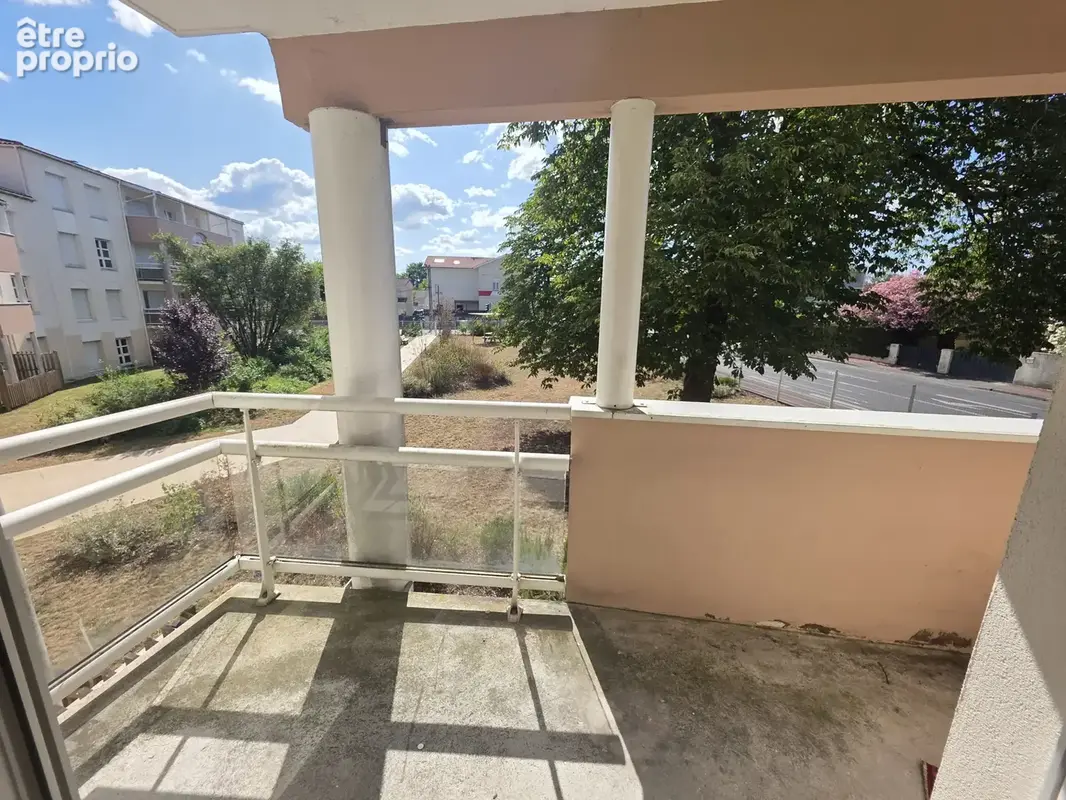 T2 de 53 m2 balcon et parking couvert - photo 2