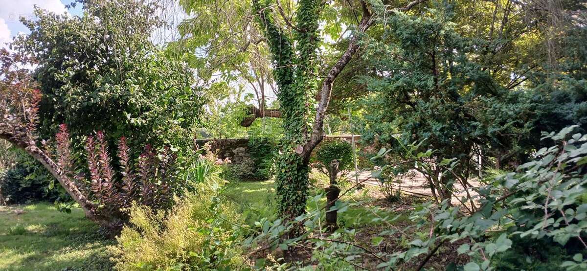 Maison à DEMANGEVELLE