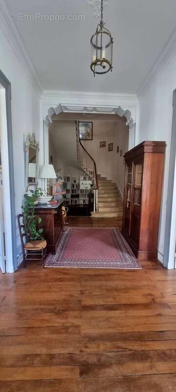 Centre ville maison de maitre xixéme siècle - photo 4