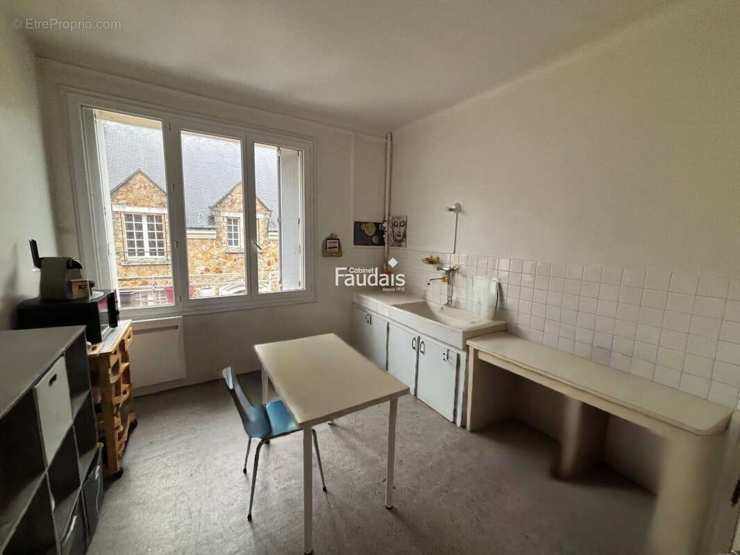 Appartement 135 m² à Lithaire  - photo 6