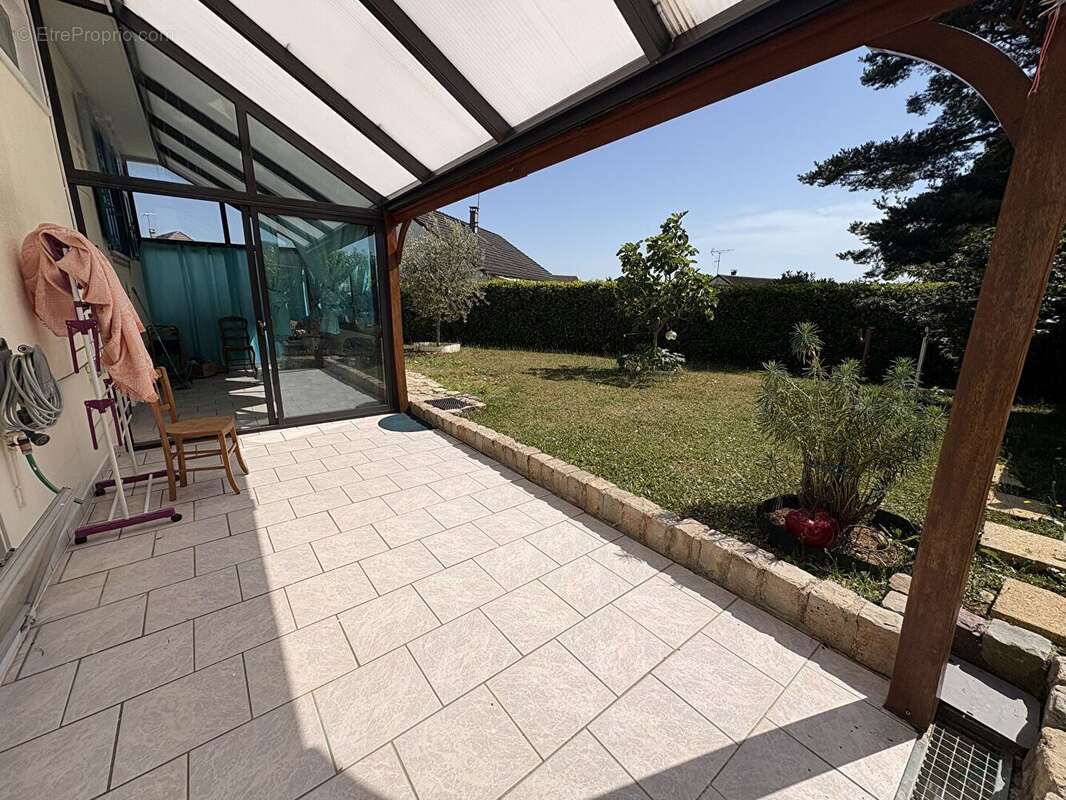 Maison Meru 5 pièce(s) 91 m2 - photo 3