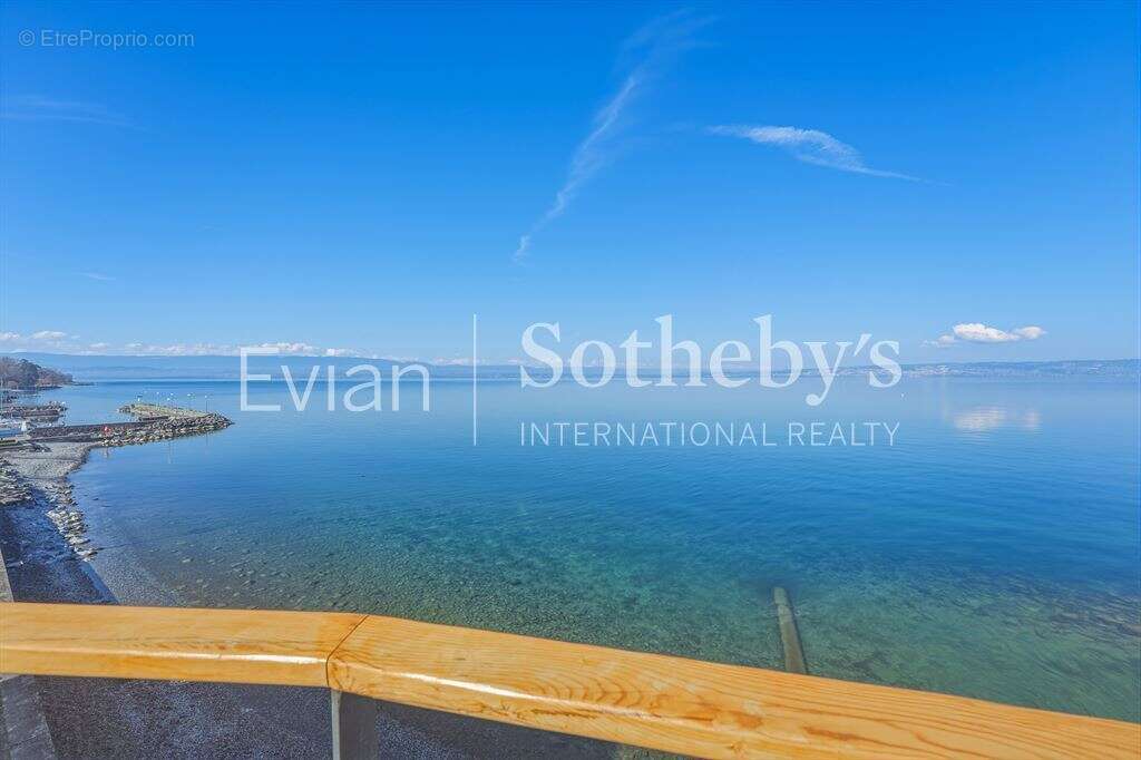 Appartement à EVIAN-LES-BAINS