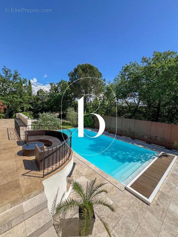 Maison à GOUDARGUES