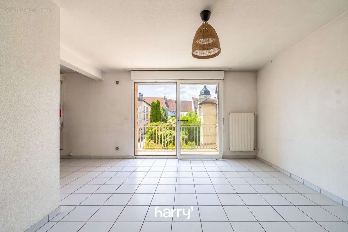 Appartement 57 m² à Pontarlier  - photo 4