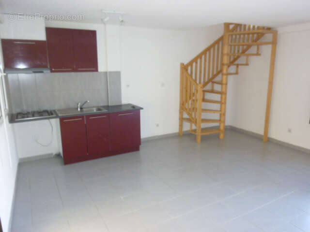 Appartement à POLLESTRES