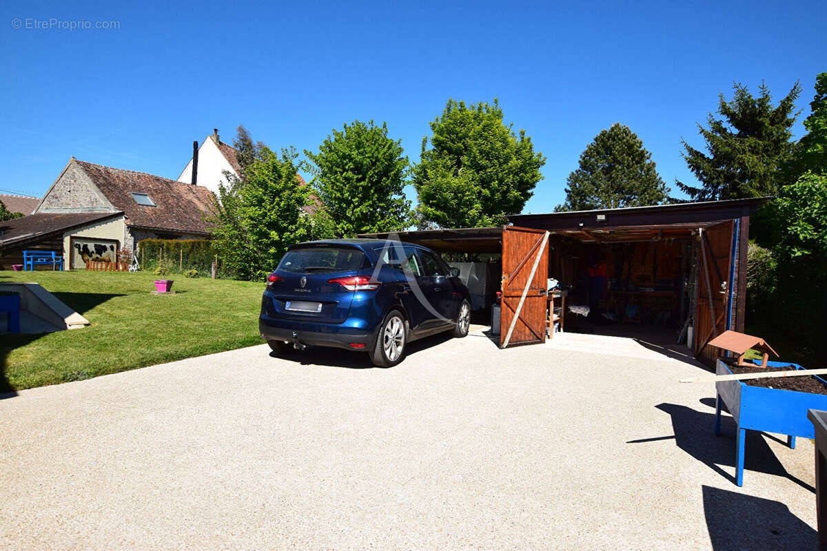 Maison à RAMPILLON