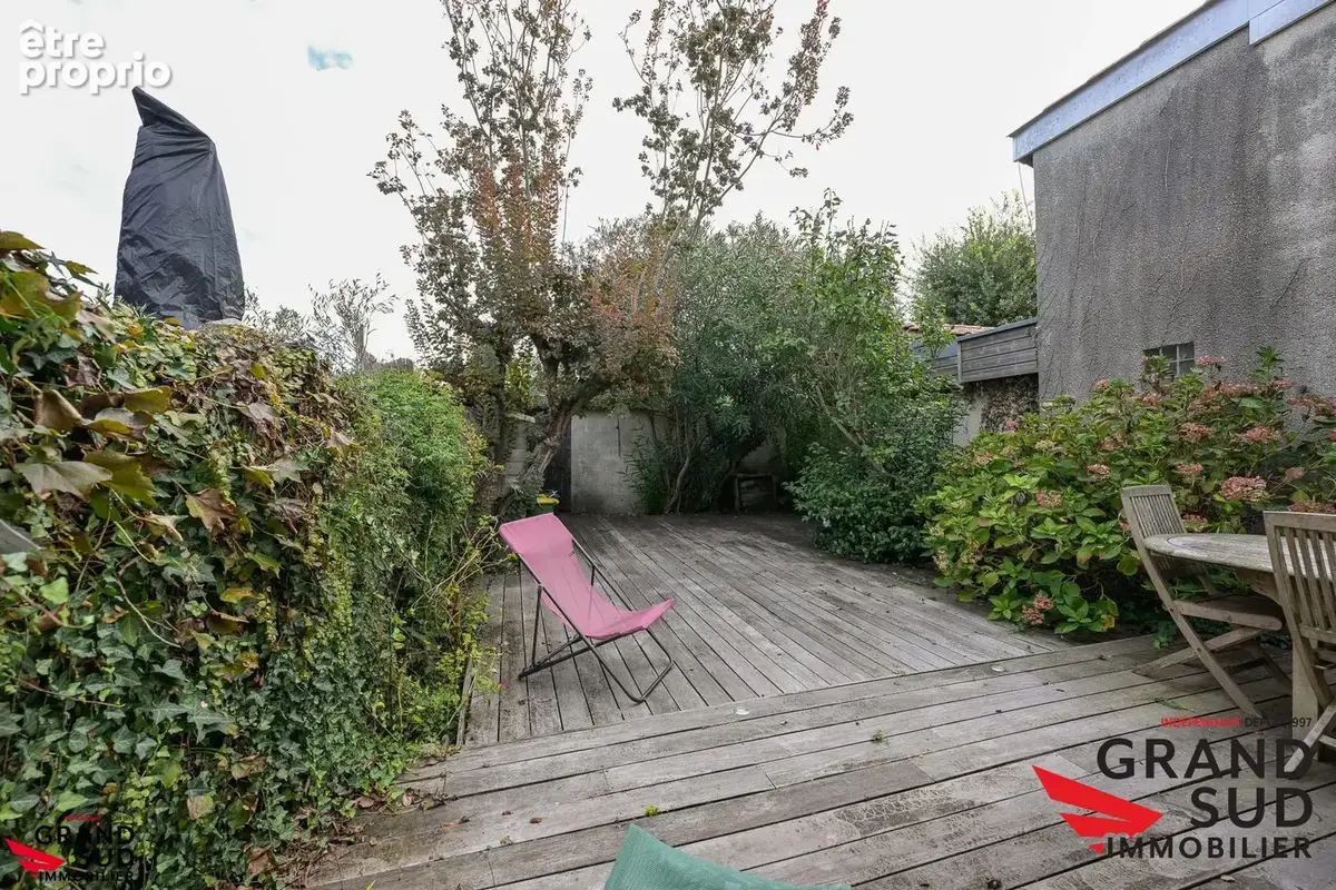 Maison 5 pièces 123 m² à vendre à Bordeaux (33800) - photo 2