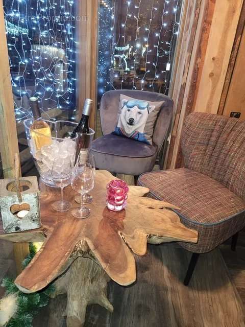 Commerce à SAINT-ETIENNE-DE-TINEE