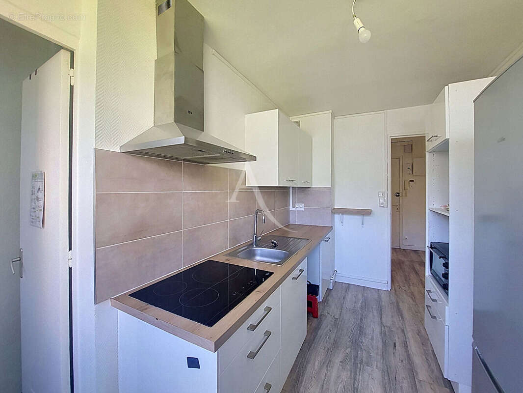 Appartement T4 CHOLET - photo 3