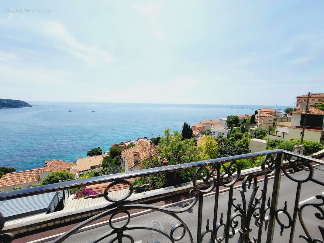 Appartement à ROQUEBRUNE-CAP-MARTIN