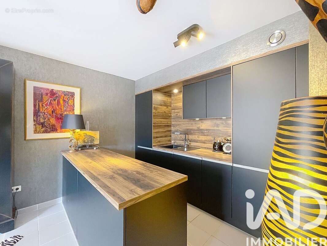 Photo 2 - Appartement à LA VALETTE-DU-VAR