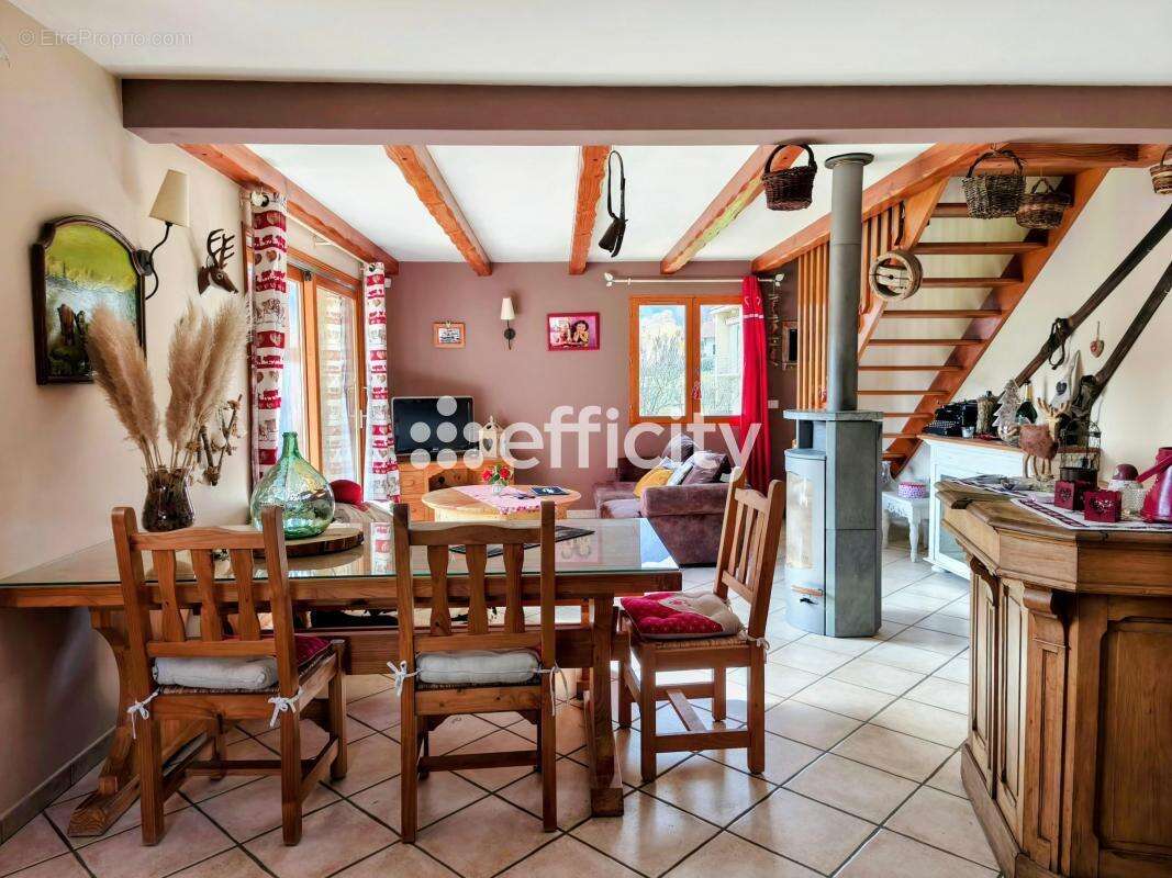 Maison à SAINT-FIRMIN