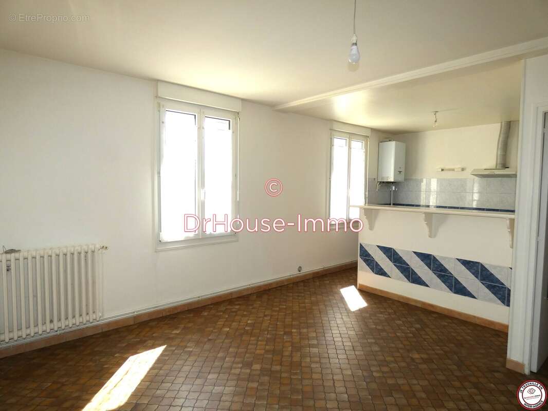 Appartement à LA COUTURE-BOUSSEY