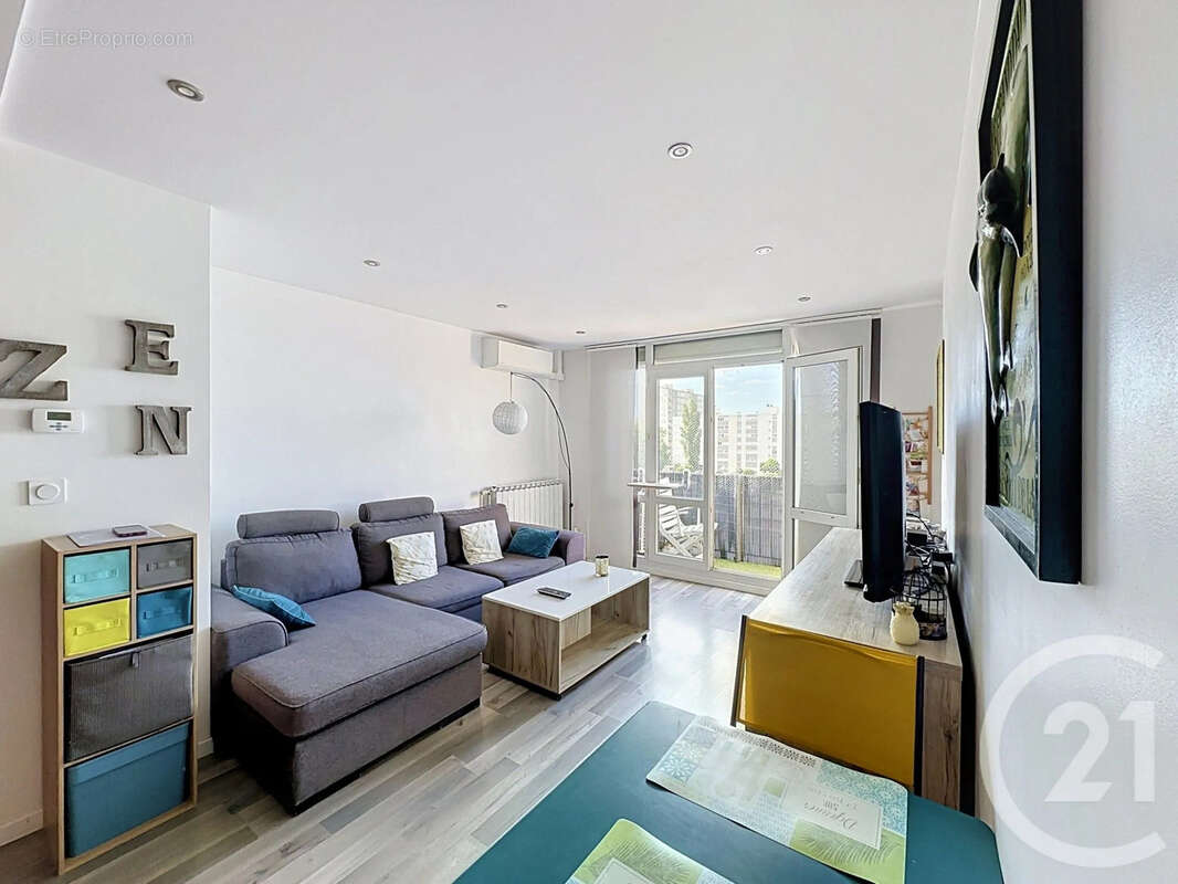 Appartement à CORBAS