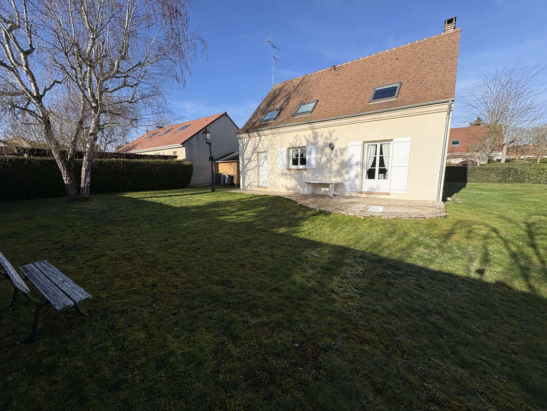 Maison à PRINGY
