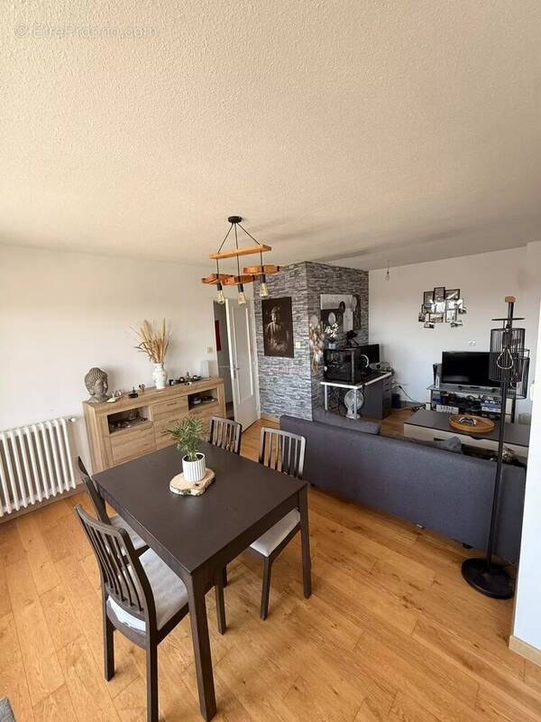 Appartement à SAINT-MAURICE-DE-BEYNOST