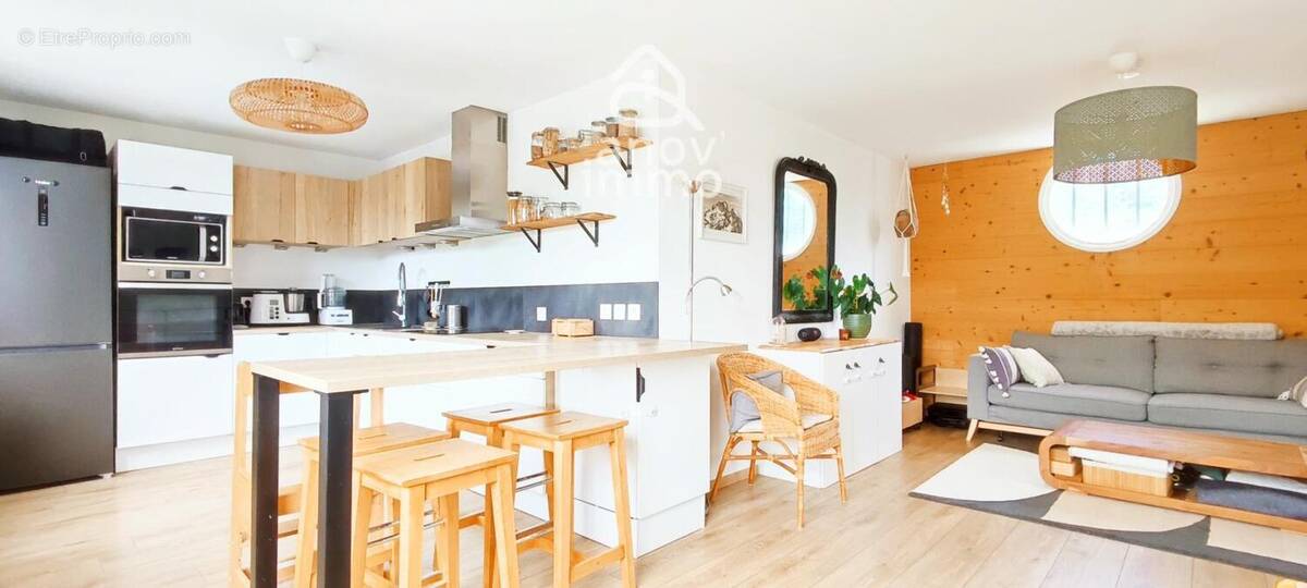 Appartement à VIZILLE
