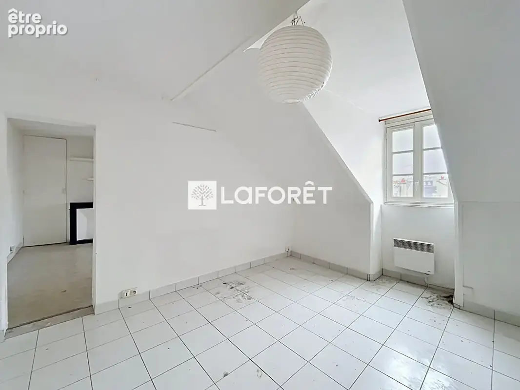VERSAILLES NOTRE-DAME - Immeuble de rapport d'exception composé de 11 appartements libres et 2 commerces loués - photo 5
