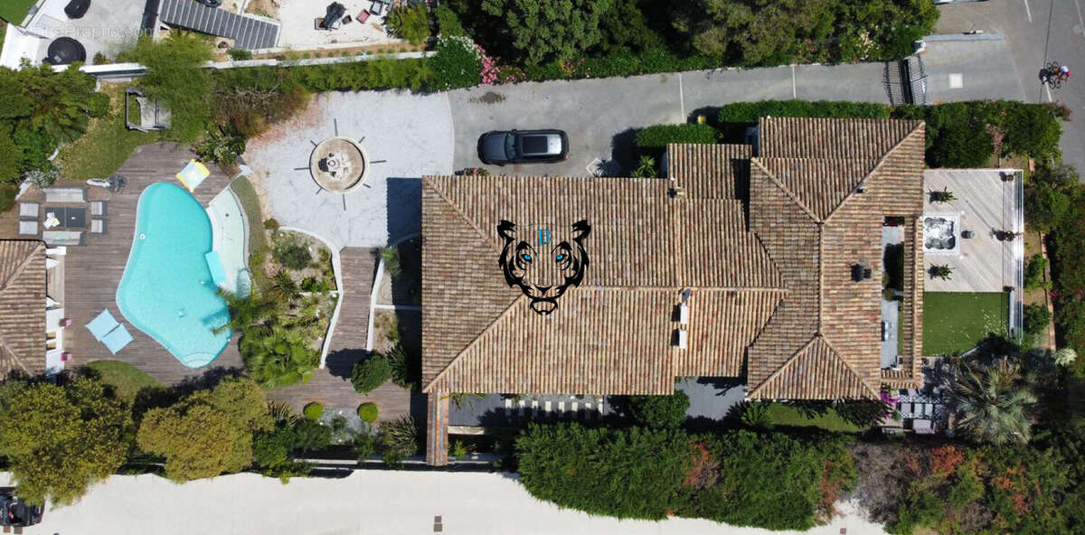 Maison à FREJUS