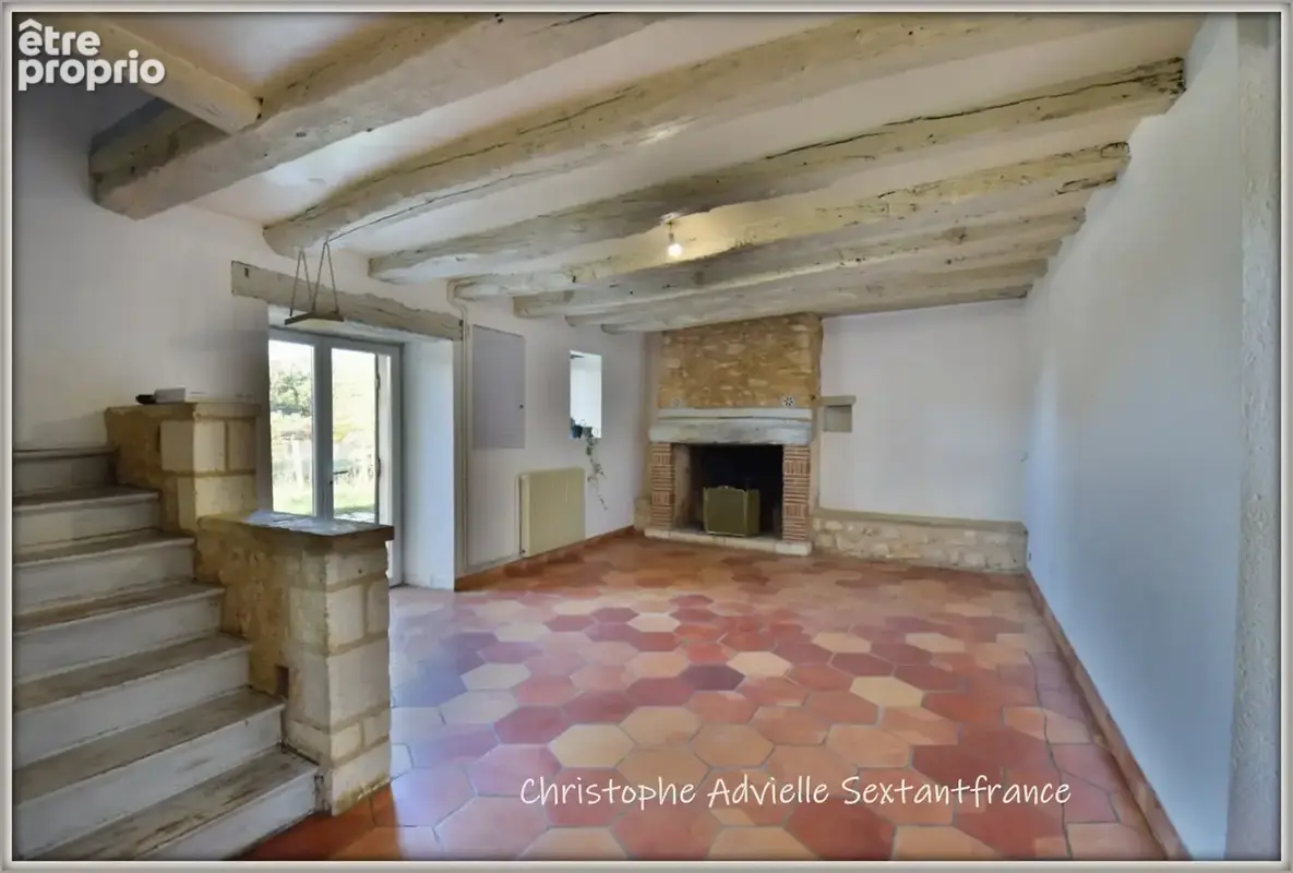 Périgourdine en pierres, rénovée, 3 chambres et un bureau sur terrain de 1820 M2 environ - photo 3