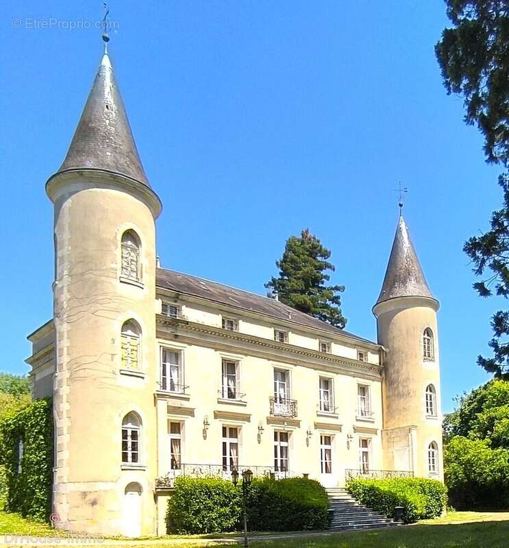 Autre à LA ROCHE-POSAY