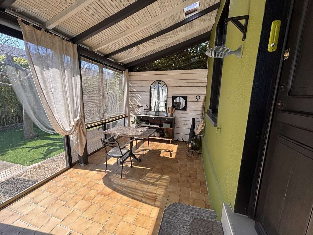 Maison à CASTELNAU-LE-LEZ