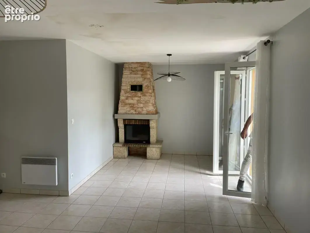 Maison 85 m² à Saint-Christoly-De-Blaye  - photo 3