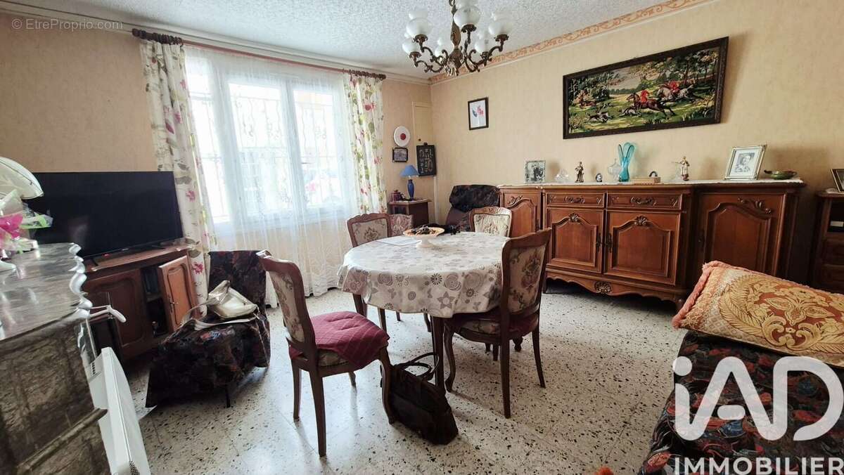 Photo 2 - Maison à COURSAN