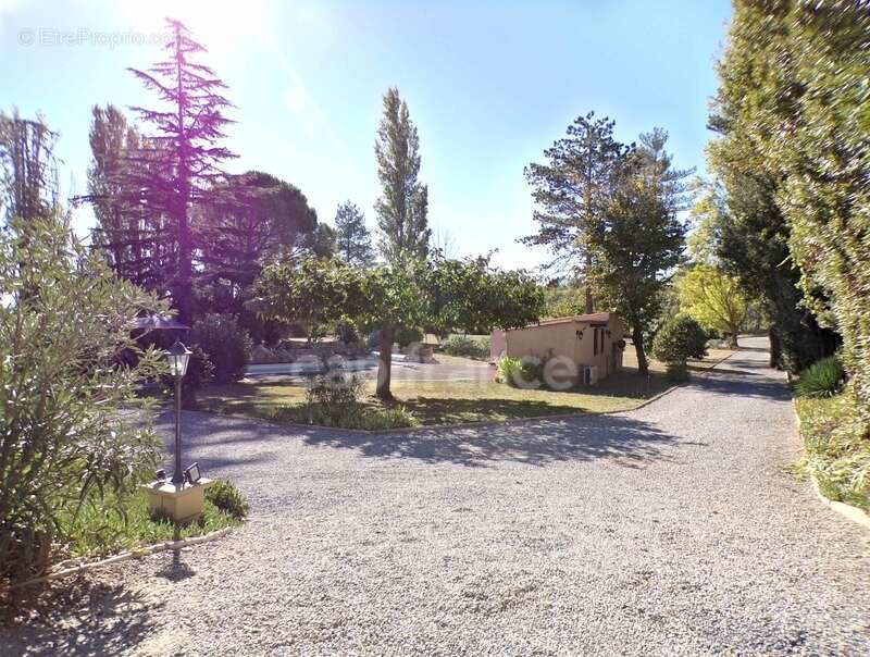 Maison à CRUZY