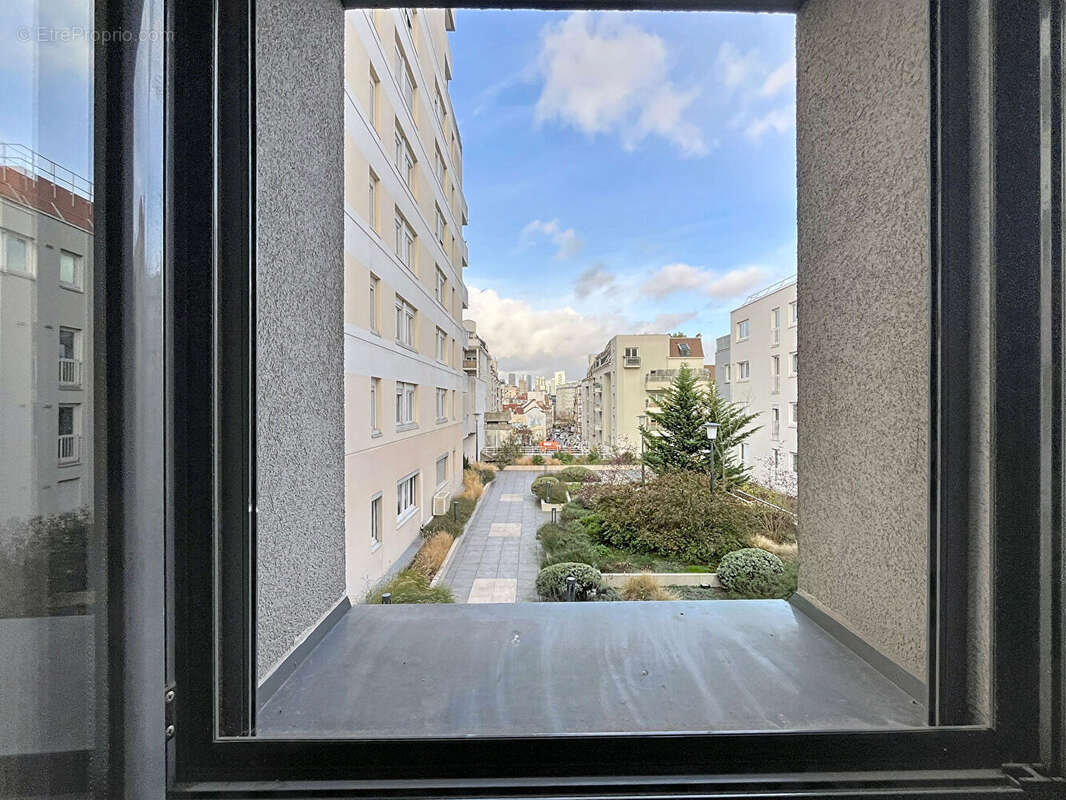 Appartement à SURESNES