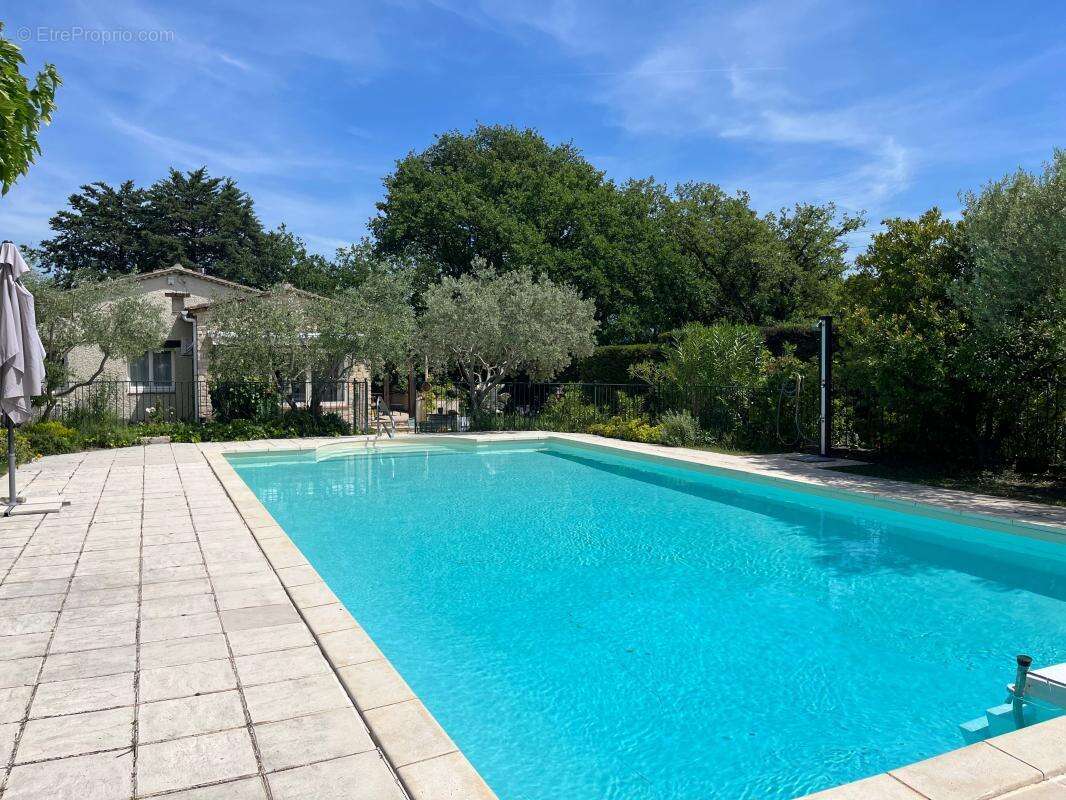 Maison à VAISON-LA-ROMAINE