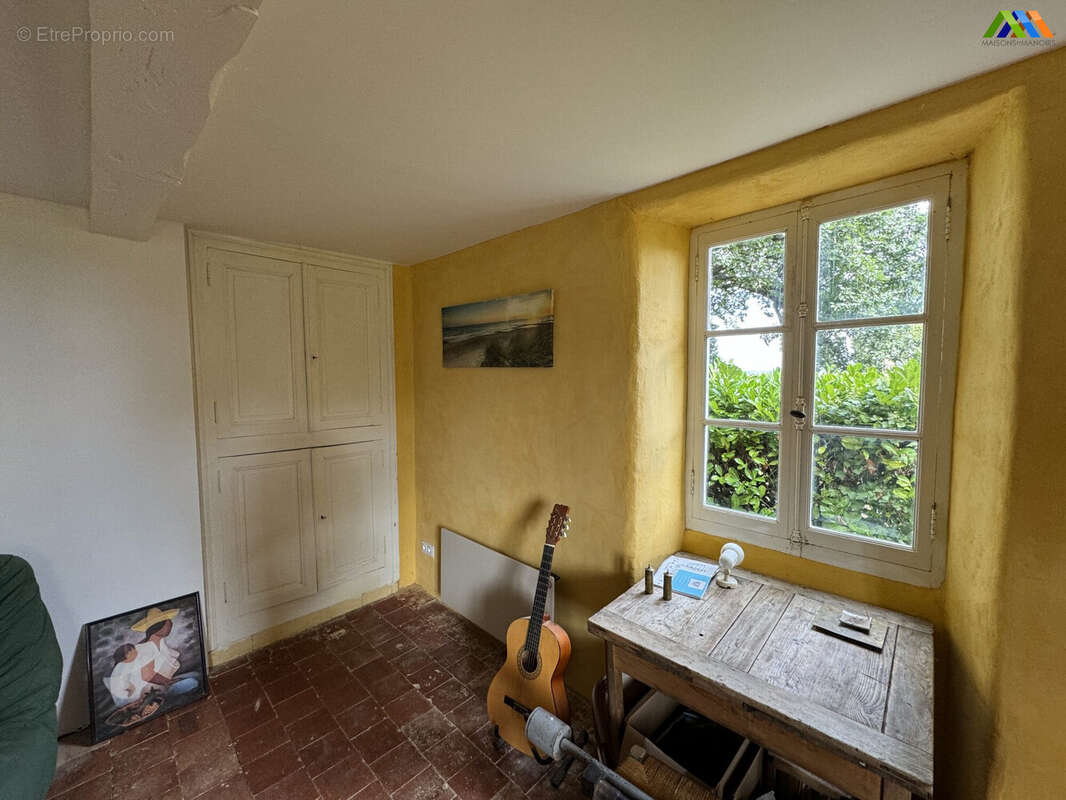Maison 115 m² à Mirande  - photo 9
