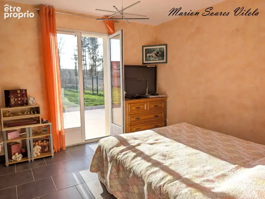 Une propriété aux multiples possibilités, maison principale, appartement indépendant et studio sur 1300 m² de terrain– - photo 8