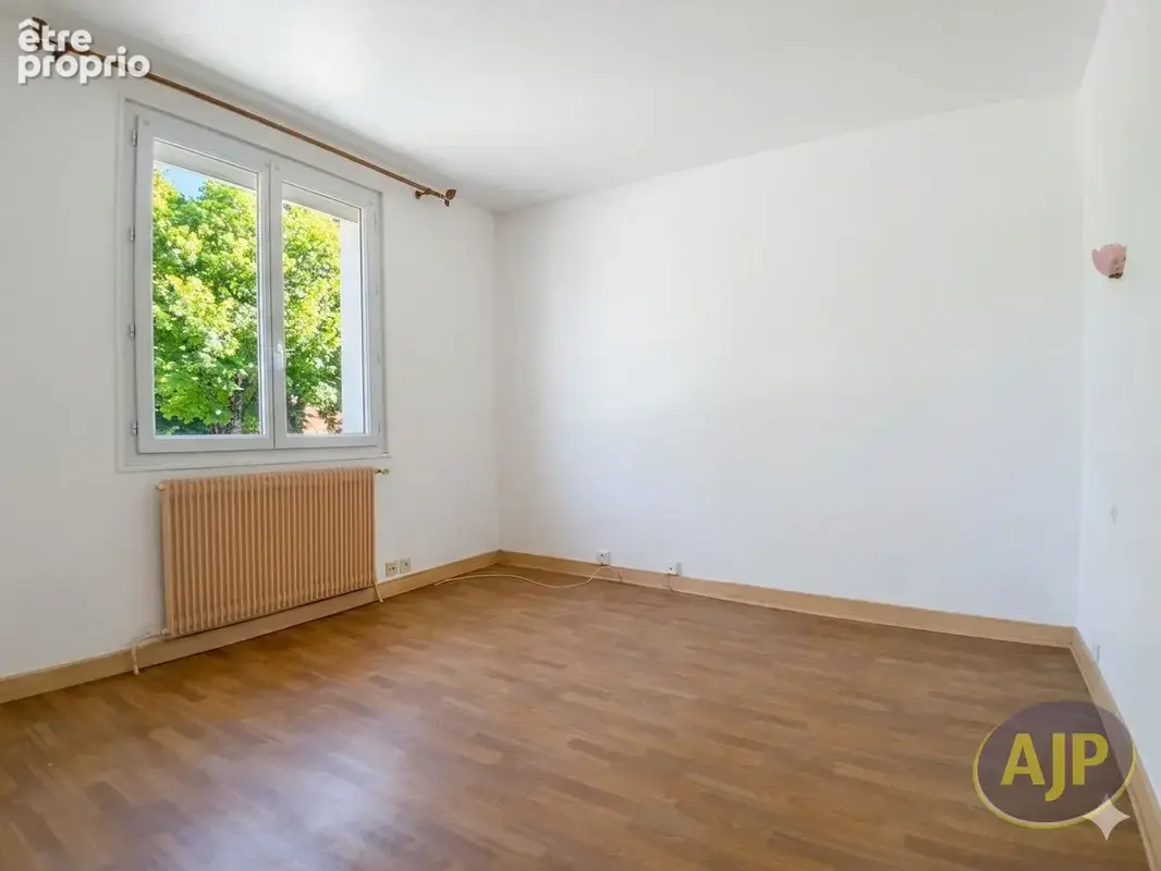Maison à vendre Saintes Rive Droite (hors zone inondable) - photo 2