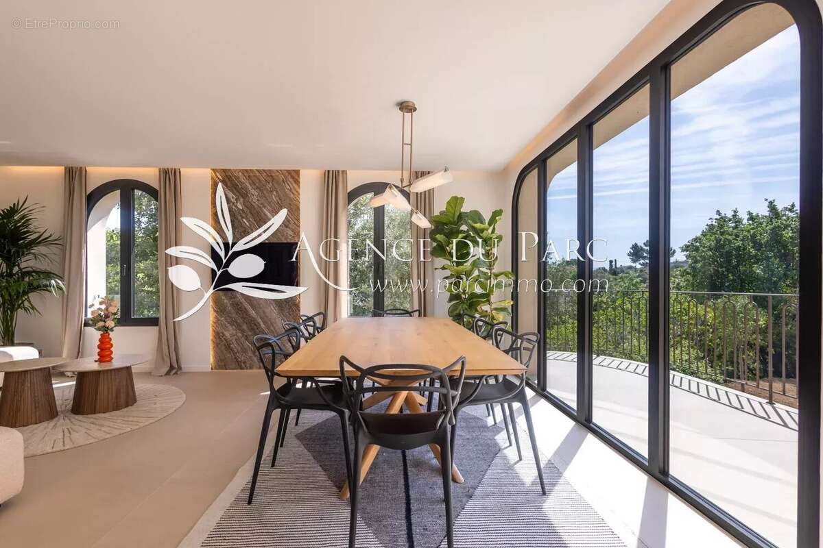 Maison à ANTIBES