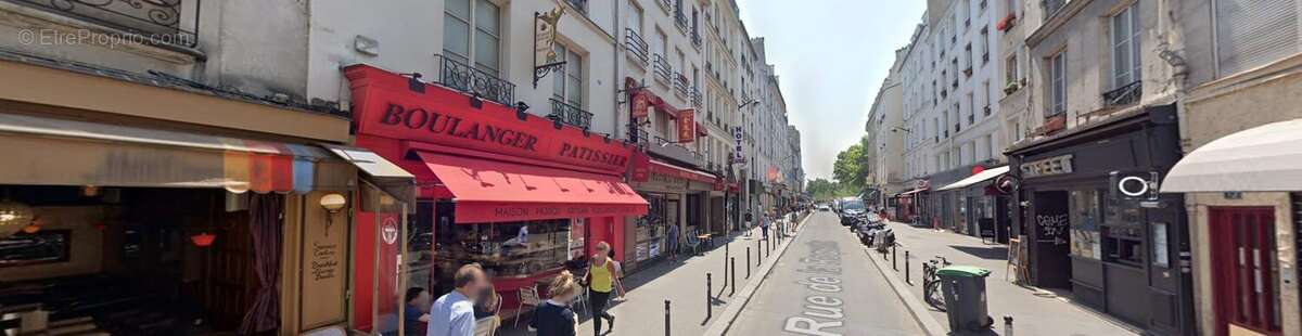 Commerce à PARIS-11E