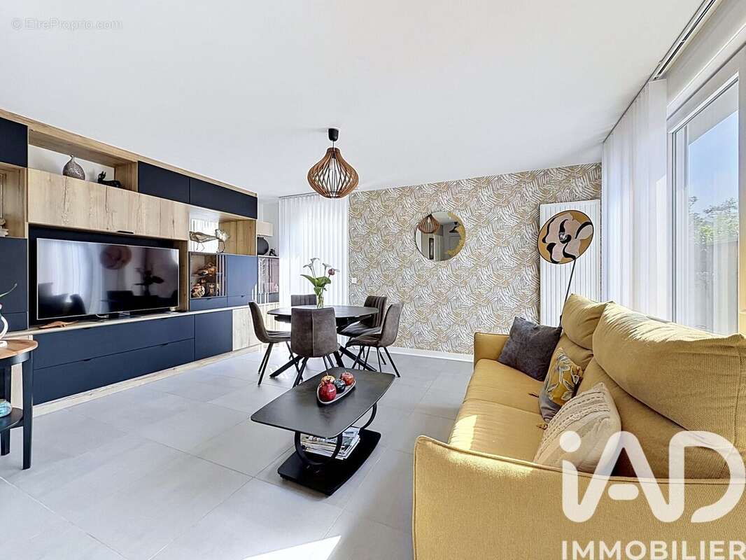 Photo 2 - Maison à LA ROCHELLE