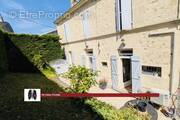 Maison à CASTRES-GIRONDE