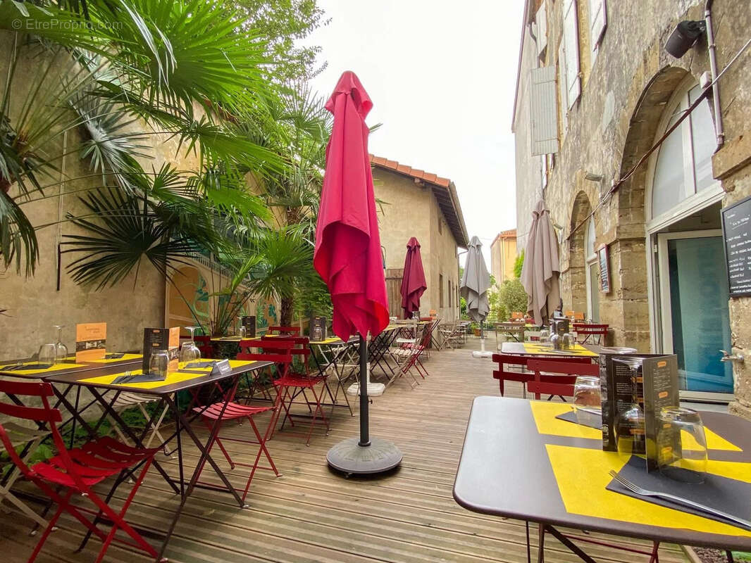 Commerce à MONT-DE-MARSAN