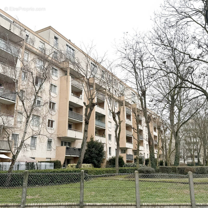Appartement à ERMONT