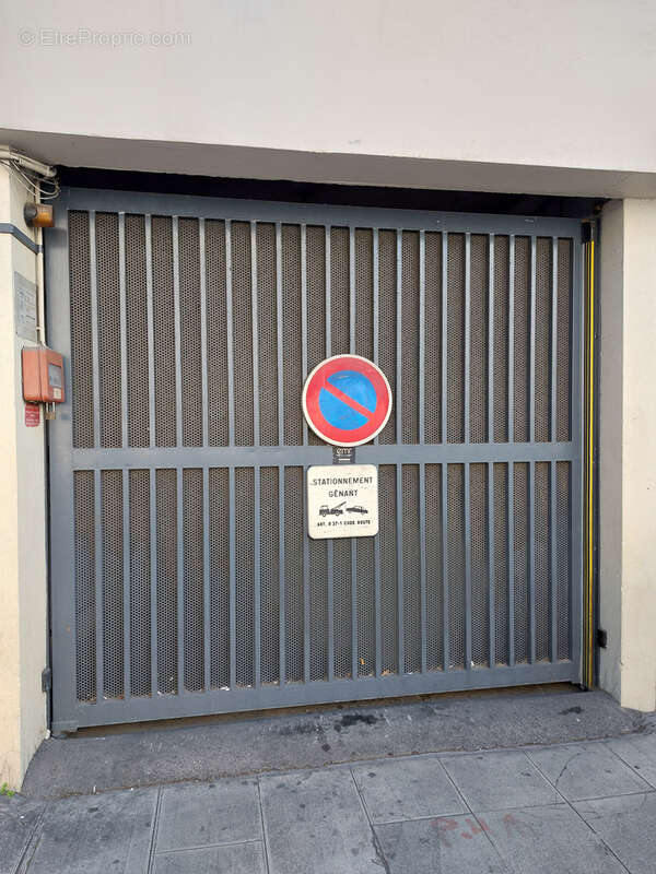 Parking à NICE