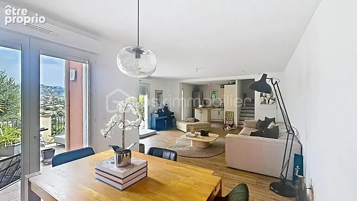 La Trinité – Villa avec vue dégagée, belles terrasses et garage triple - photo 7