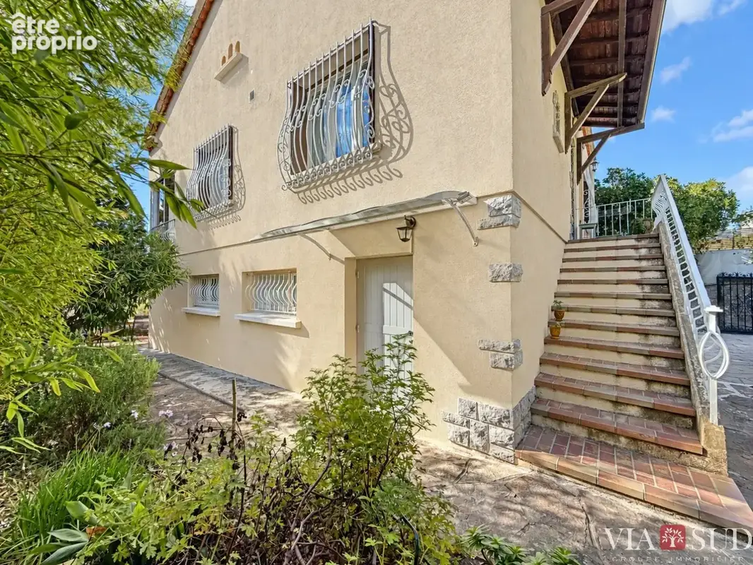 Béziers  quartier des arènes : villa des années 50 à quatre faces, vue dégagée sud - photo 4