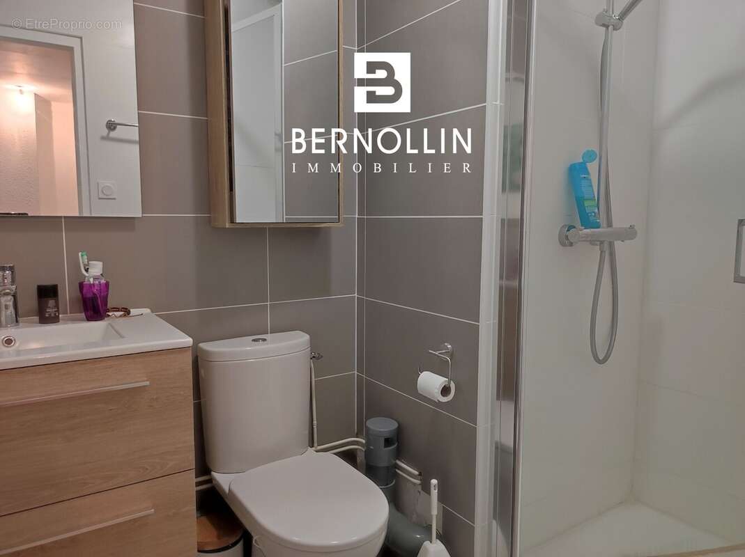 Maison à COURMANGOUX