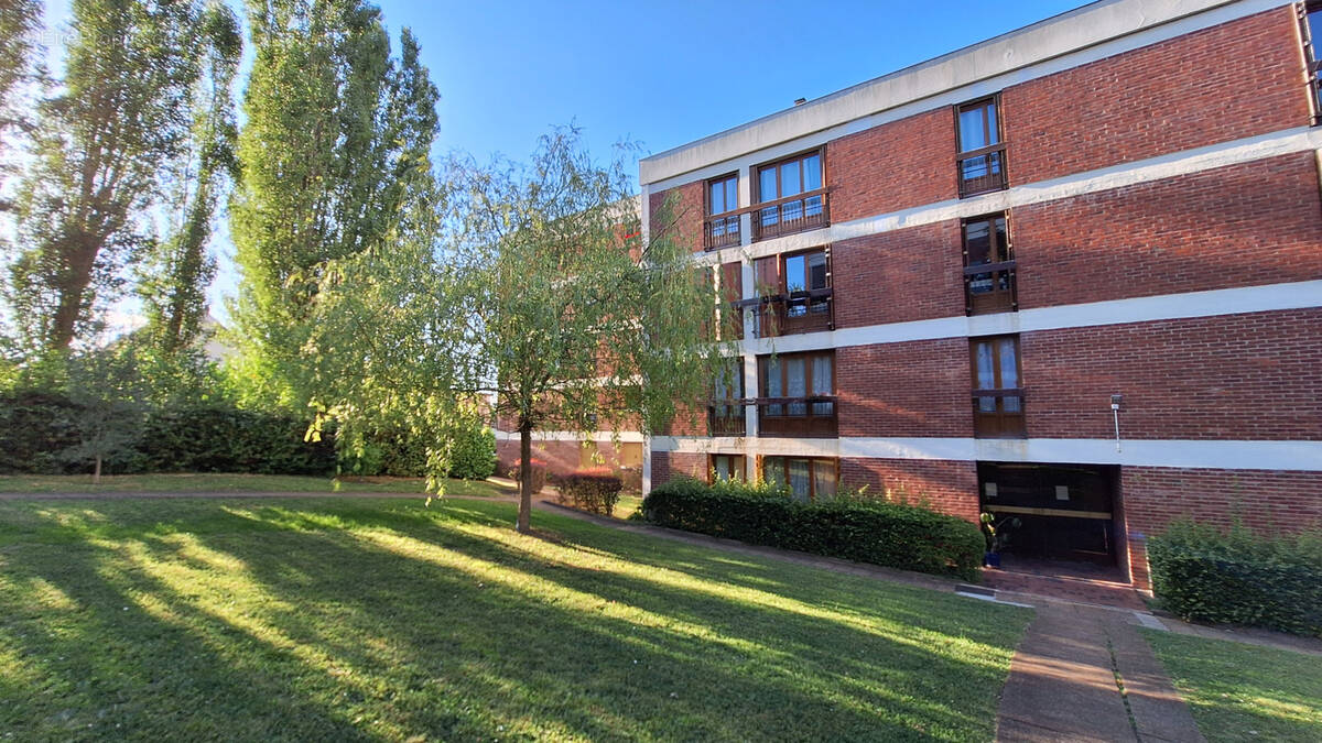 Appartement à ROMAINVILLE