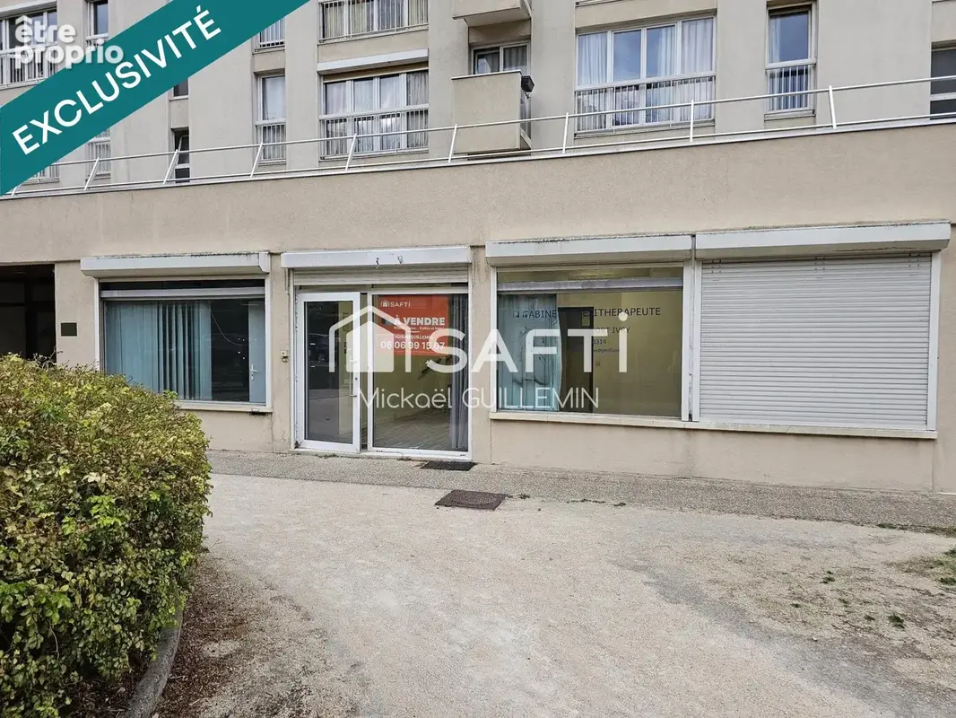 Photo 1 - Commerce à IVRY-SUR-SEINE