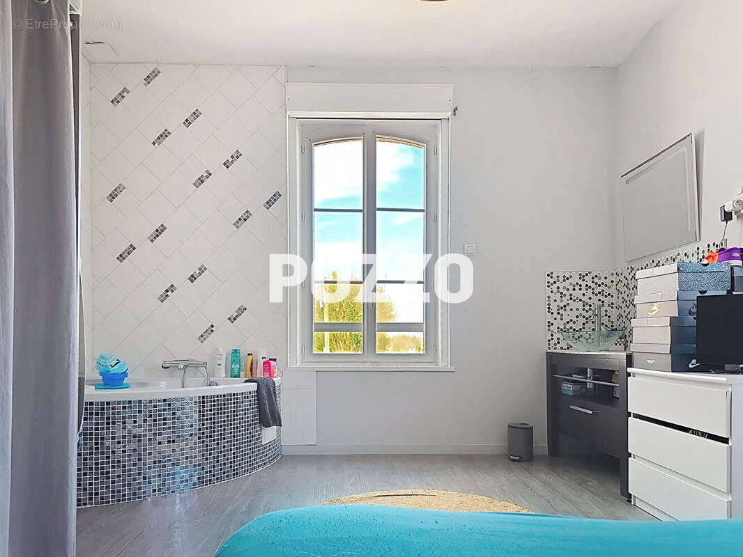 Maison à QUETTREVILLE-SUR-SIENNE