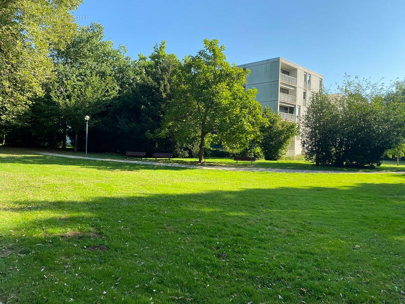 Appartement à TORCY